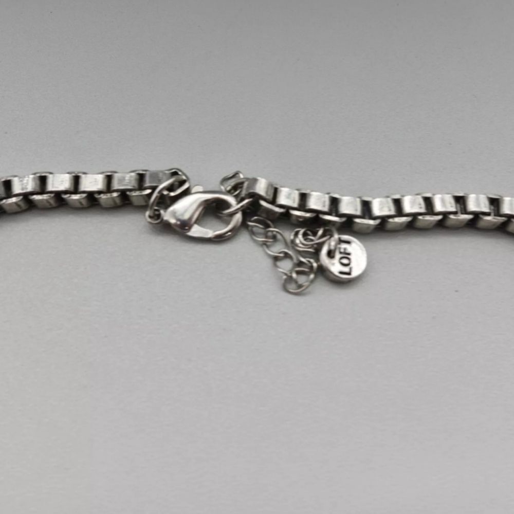 LOFT Necklace Statement Smokey Crystal Bib Pendant Gunmetal Chains 16 Inch - Picture 5 of 8